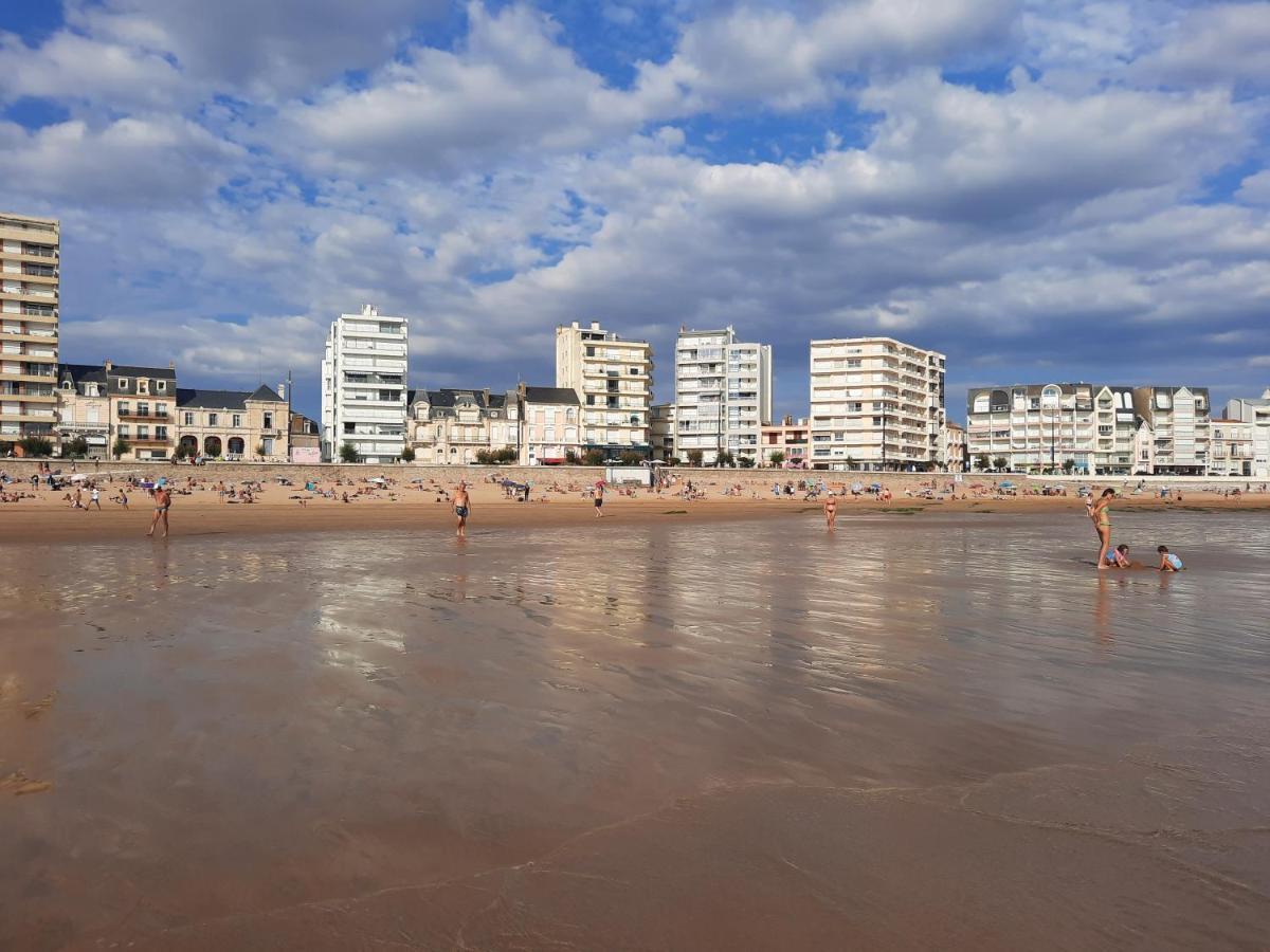 Appartement Vue Sur Mer Les Sables-dʼOlonne Esterno foto